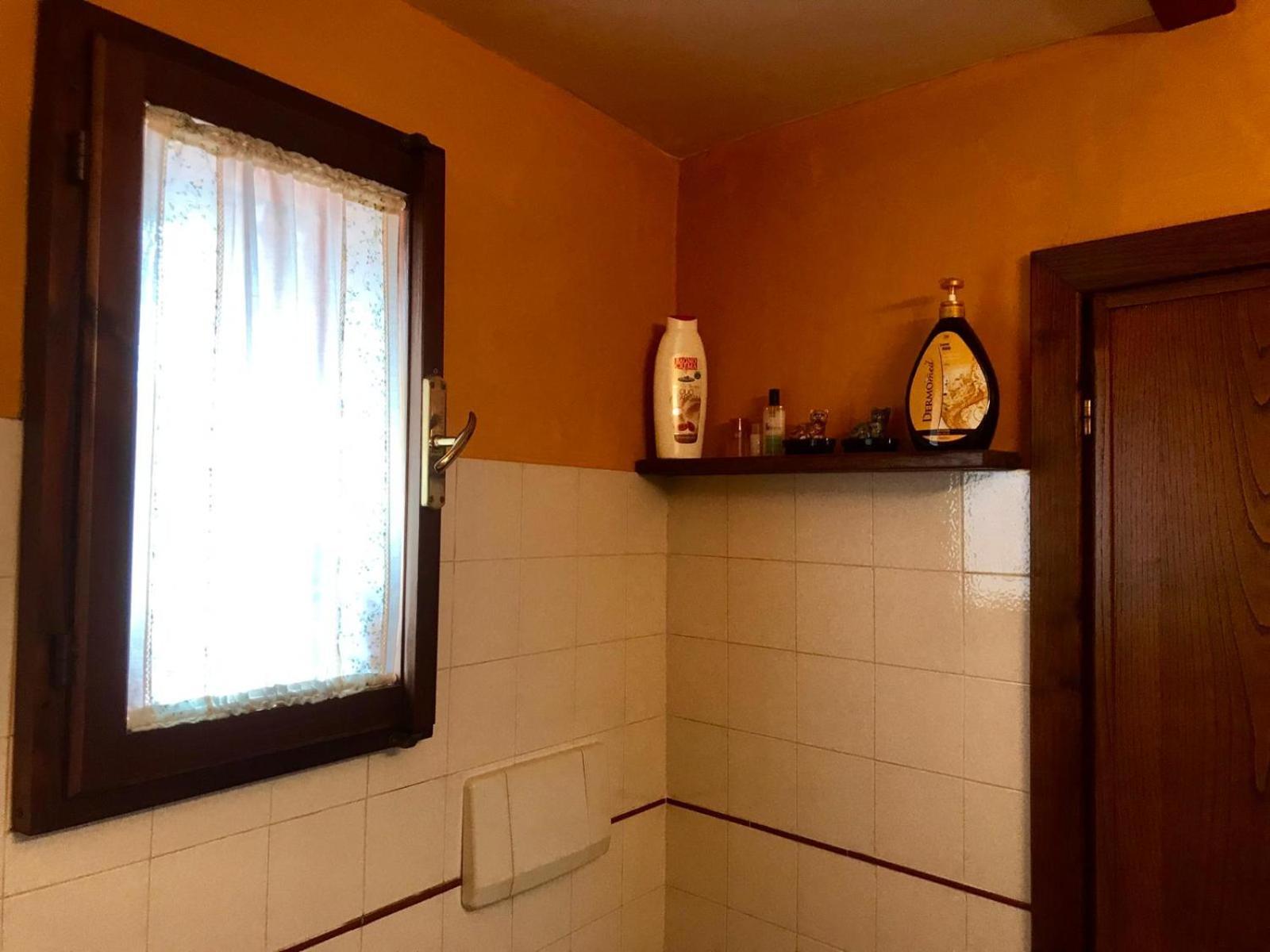Borgo Vecchio Apartment Carbognano Luaran gambar