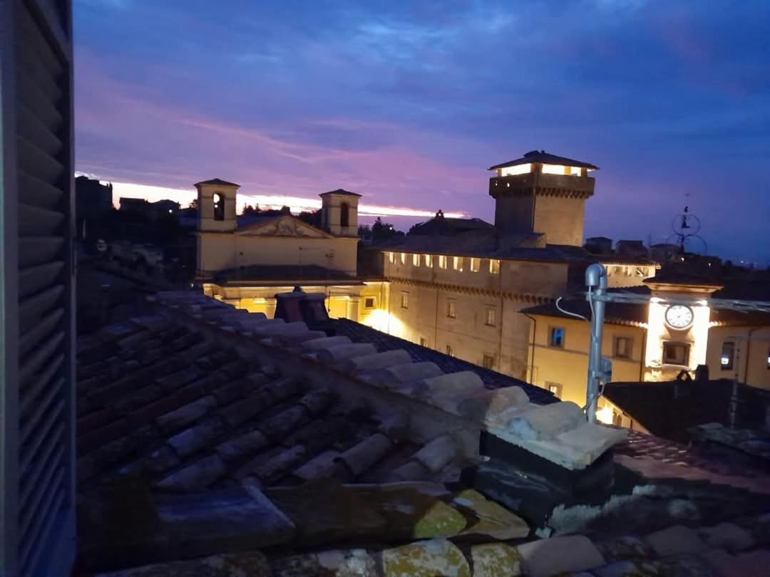 Borgo Vecchio Apartment Carbognano Luaran gambar