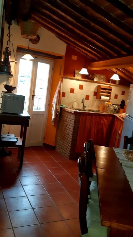 Borgo Vecchio Apartment Carbognano Luaran gambar